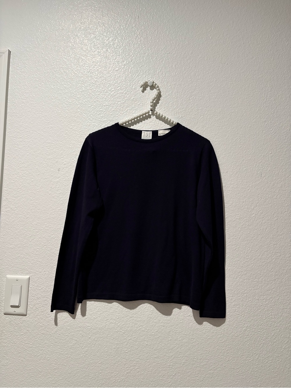 TSE Medium Navy Blue 100 Merino wool Sweater Lightweight Preppy